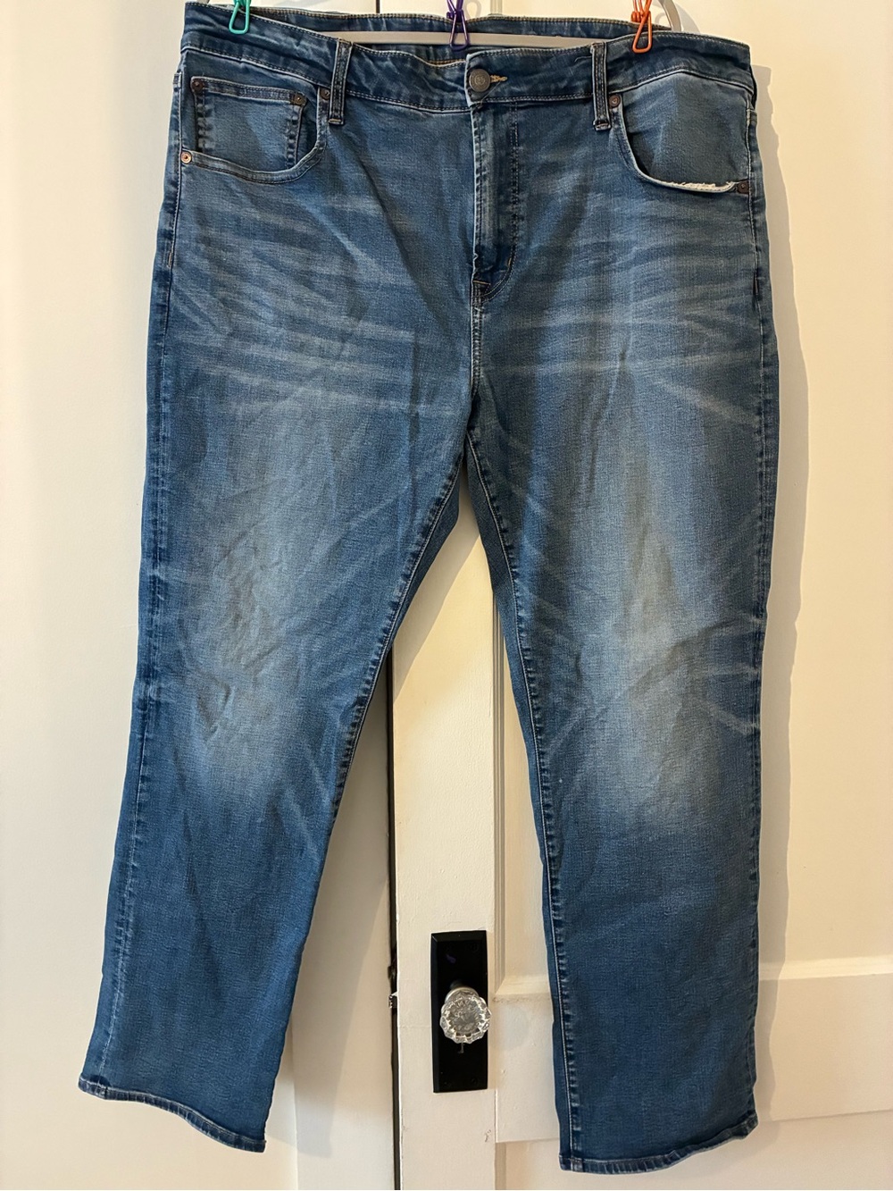 American Eagle Original Straight Washed Jeans